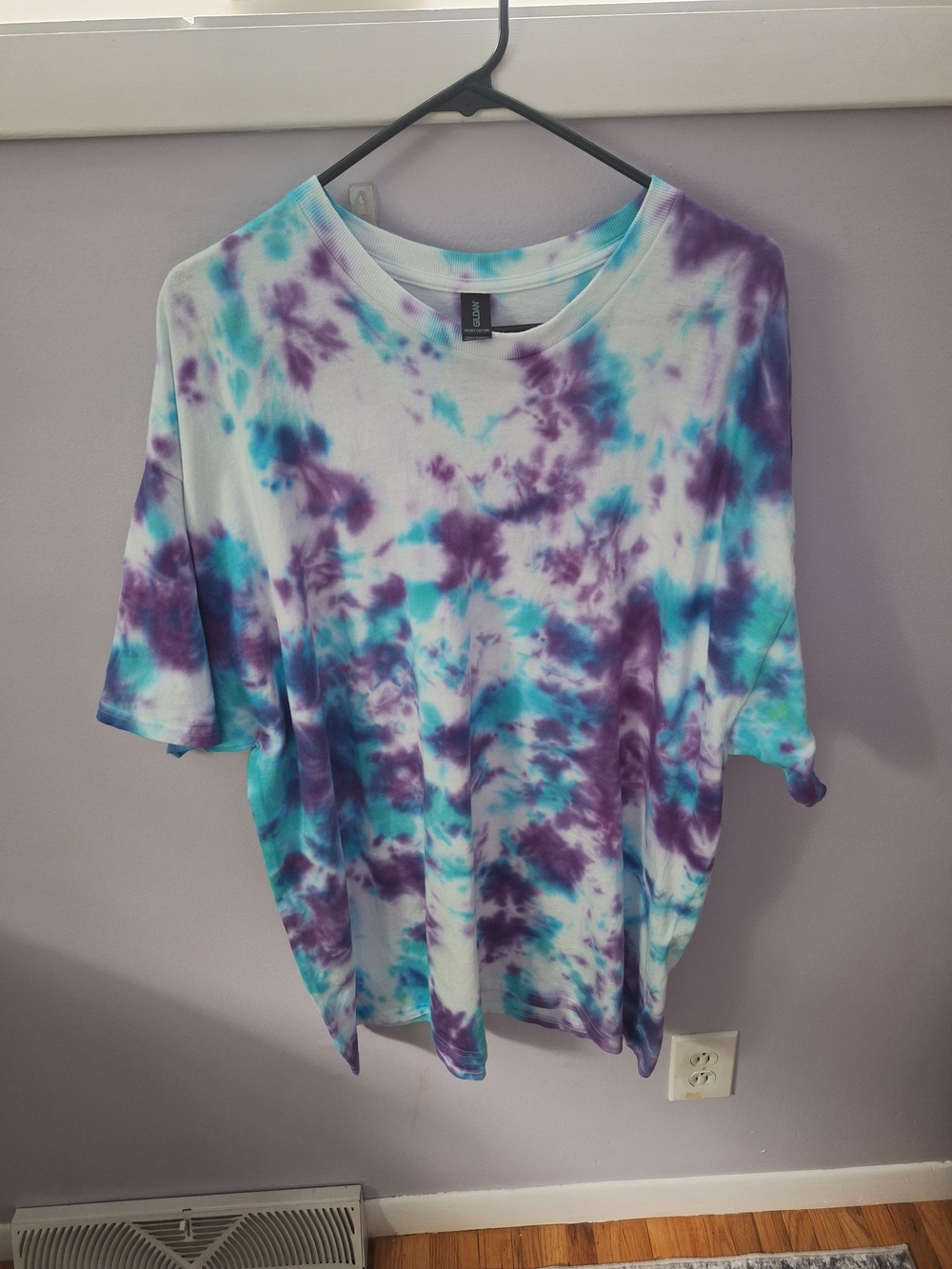 Gildan Women's Tie-Dye Short Sleeve Tee - Purple & Teal